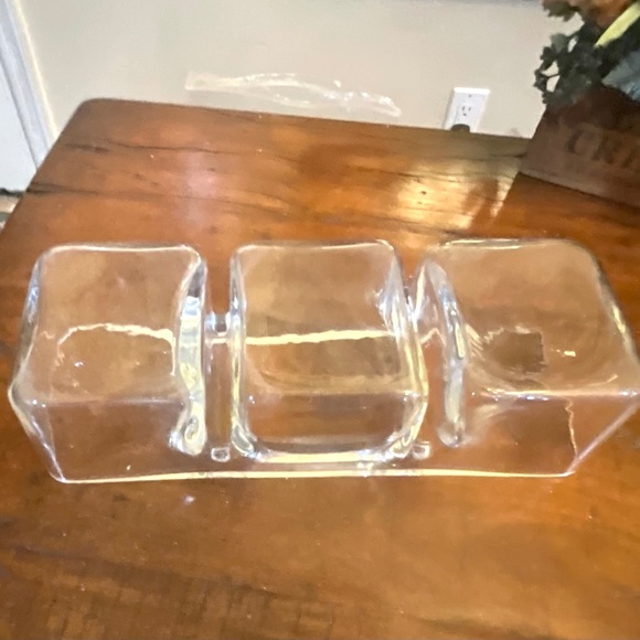 3 Section Heavy Glass European Serving Dish/Bowl - Picture 4 of 5